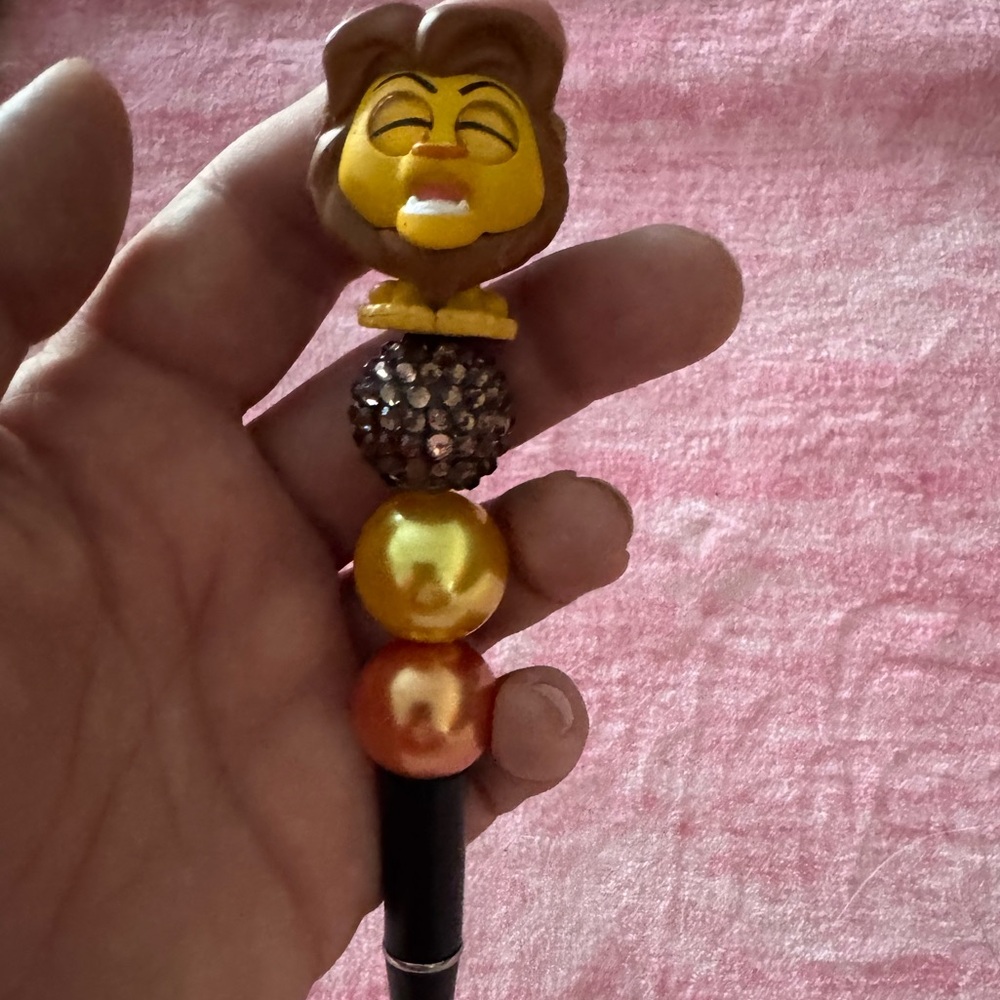 Handcrafted Pen-Mufasa - Picture 3 of 3